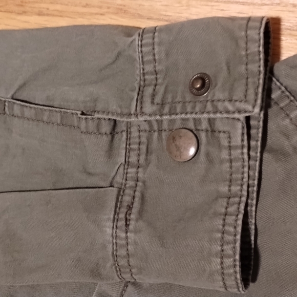 Forever 21 XXI green army jacket, cinch waist/hemline, zipper front pockets Sz M - Picture 9 of 16